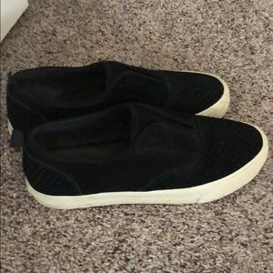 Annerican Eagle Slide on Suede shoes